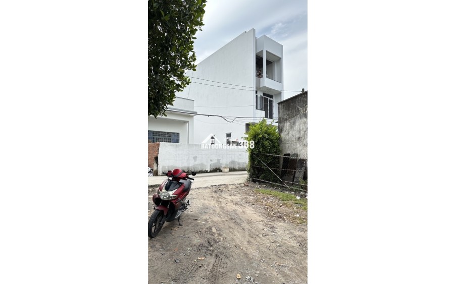 Bán đất thổ cư -  Ấp Đình, Tân Xuân, Hóc Môn. DT 240m2, 7.6 tỷ, SHR